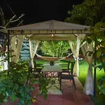 Casa Rita λουτρα ποζαρ αριδαια Aridaía