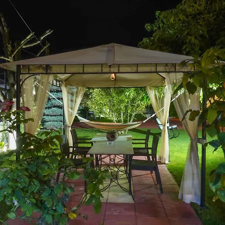 Casa Rita λουτρα ποζαρ αριδαια Aridaia