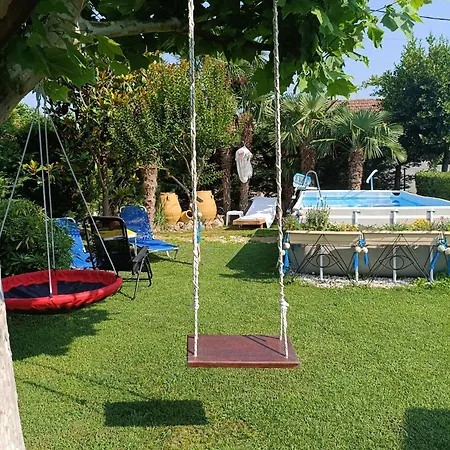 Casa Rita λουτρα ποζαρ αριδαια Aridaía